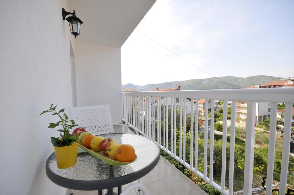 Apartmani Mijatovic Trogir Extérieur photo